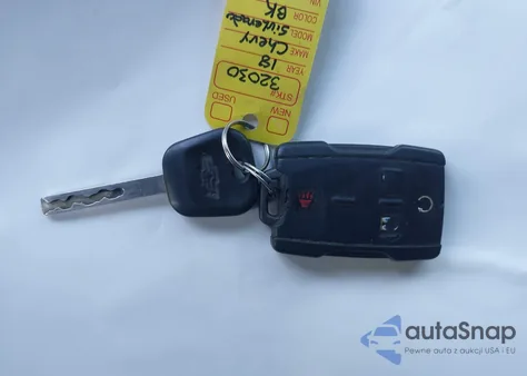 2018 Chevrolet Silverado 1500 2Lt from USA, damaged, VIN 3GCUKREC0JG203230